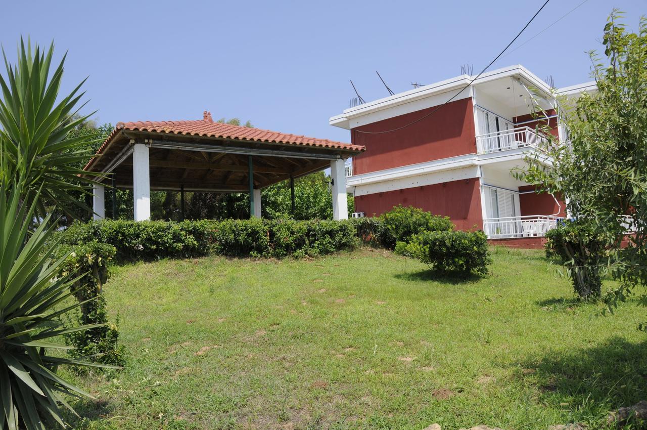 Apartments Hotel Alexandros Arkoudi Bagian luar foto