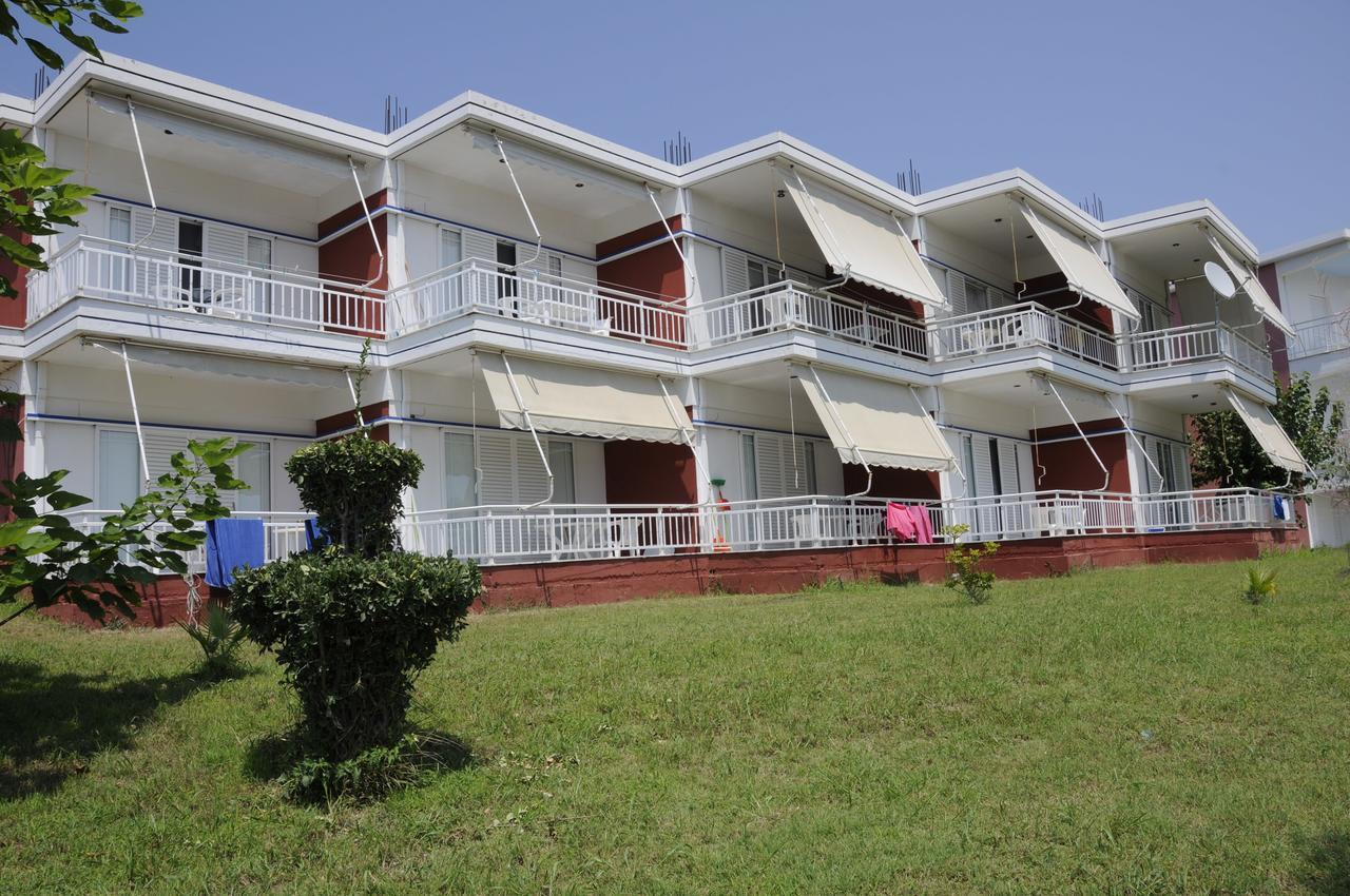 Apartments Hotel Alexandros Arkoudi Bagian luar foto